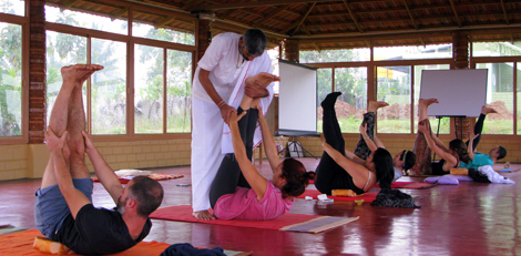 Kerala Yoga Tour